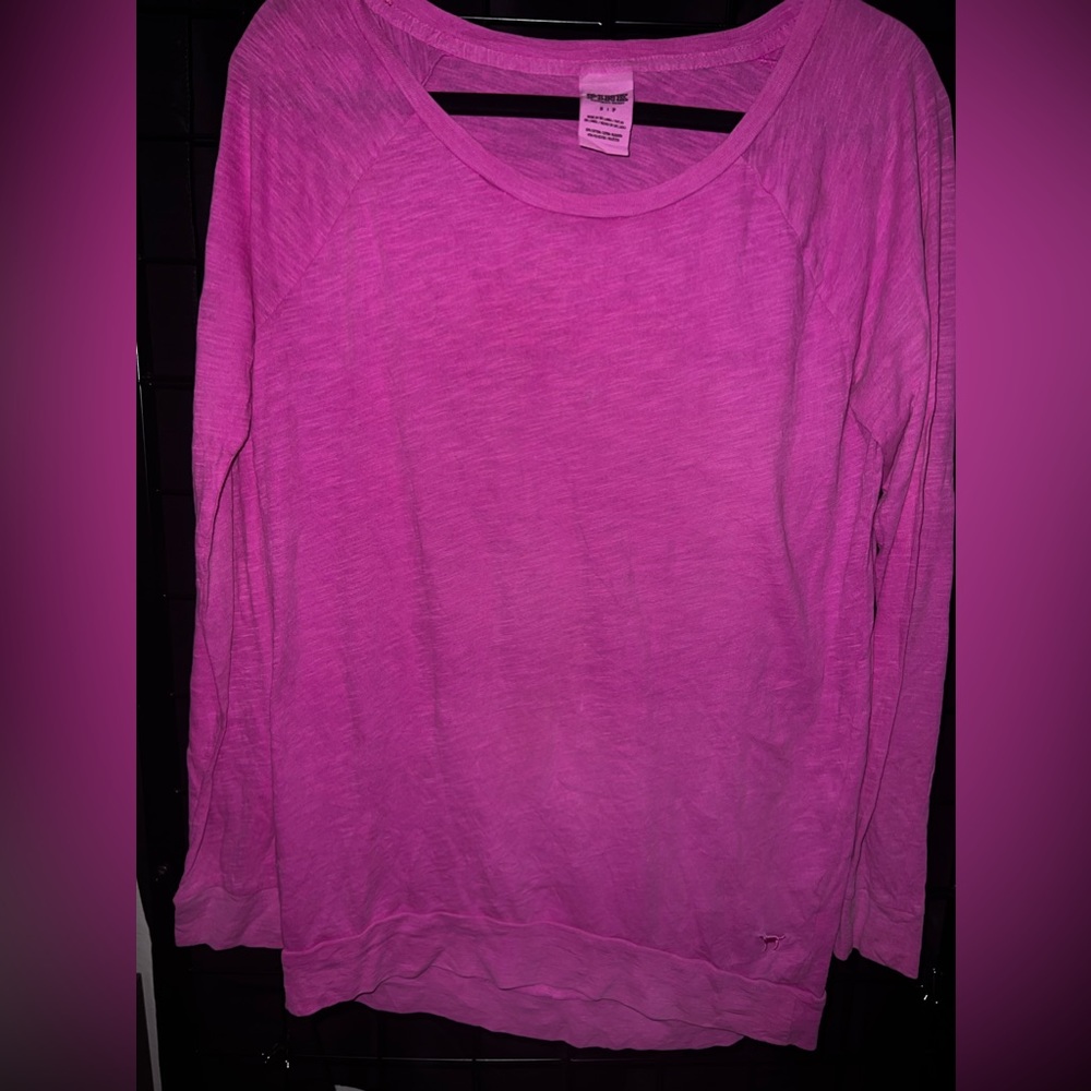 Victoria’s Secret longsleeve T-shirt with leggings set